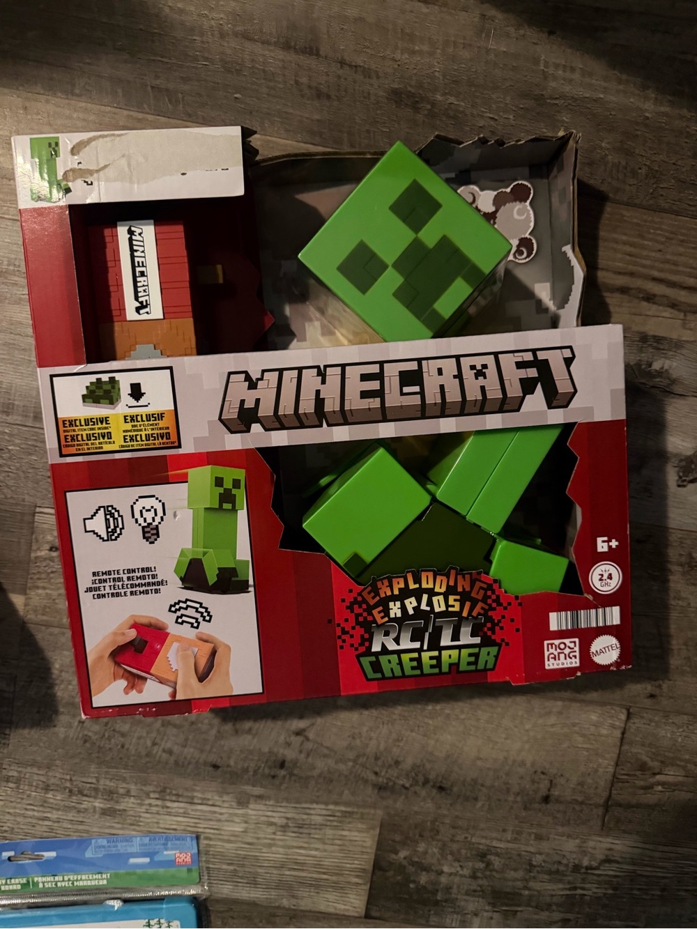 Minecraft Exploding RC Creeper Remote Control Toy Mattel 6+